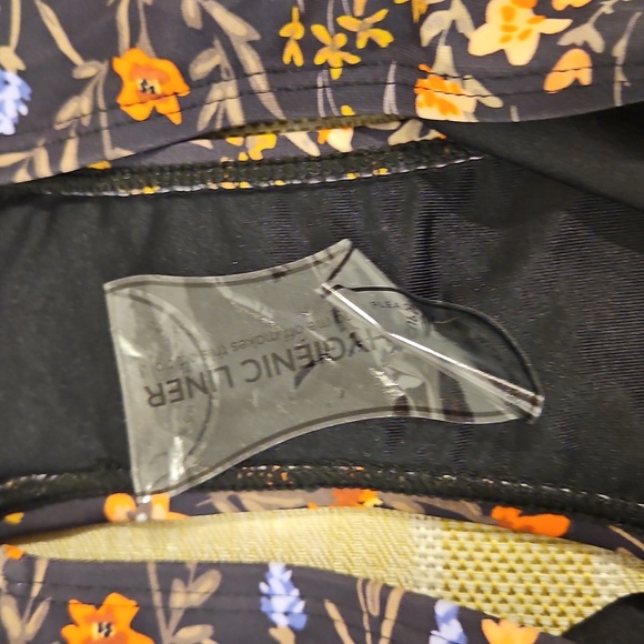 Cupshe Garden Meadows V-Neck Bralette & Mid Rise Hipster Bikini Set NWT Sz. XL - Picture 8 of 9